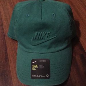 Nike strap back